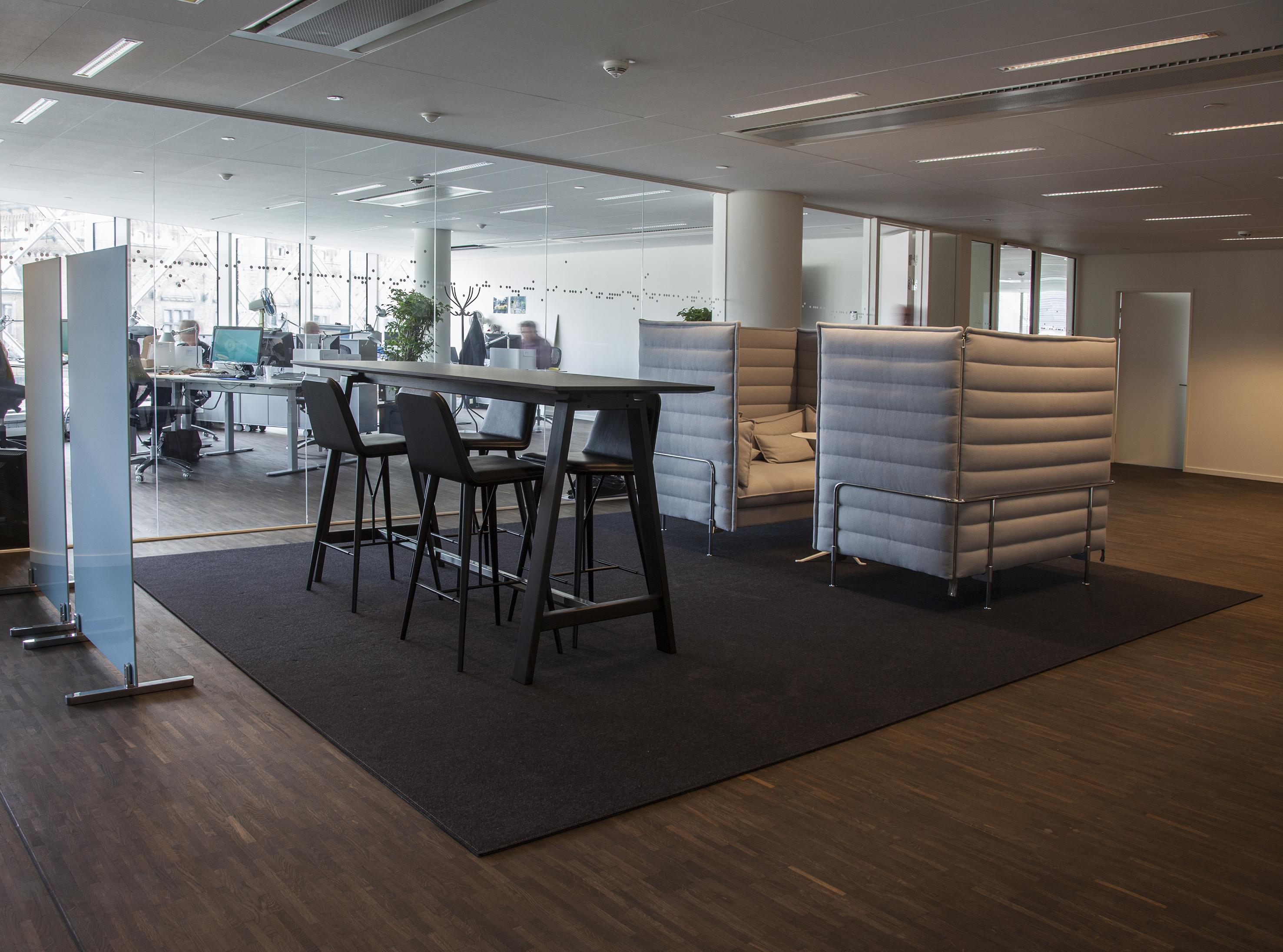 filttæppe kontor indretning